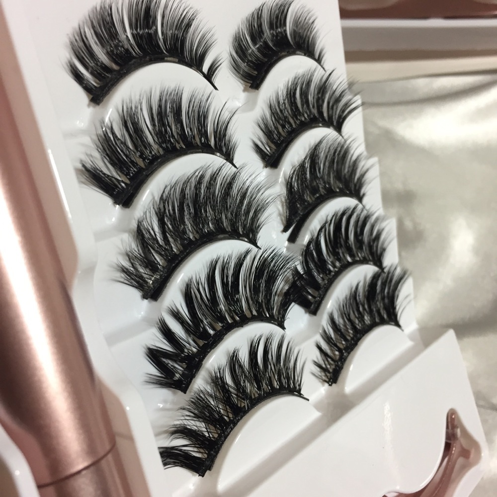 Magnetic faux mink eyelashes reusable 5 pairs - Picture 3 of 7